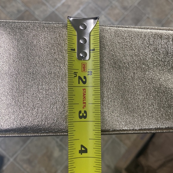 NEW LANCOME Golden Vanity Cosmetic Case - Picture 8 of 8